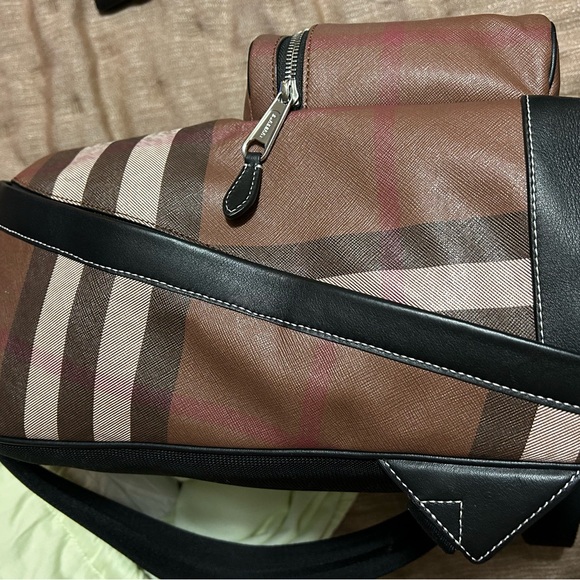 Burberry backpack leather with plaid pattern - Picture 5 of 15